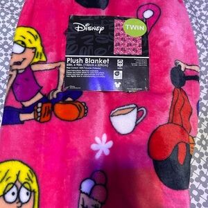 Disney lizzie mcguire blanket NEW